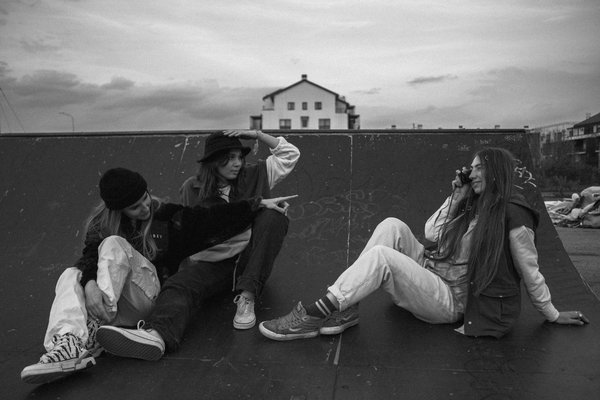 Élevez votre style quotidien avec des bijoux en or blanc : Astuces et inspirations.